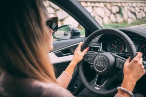 Verschiedene Angebote junge Fahrer von Audi